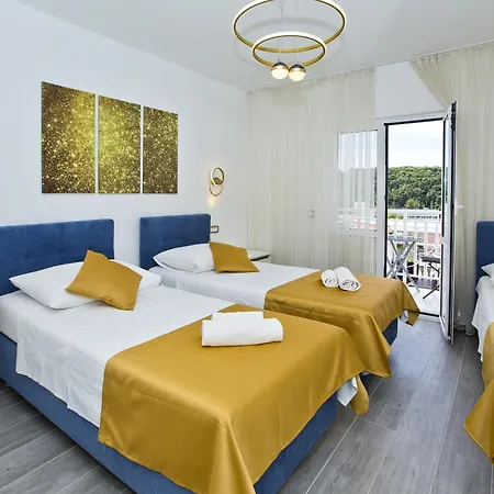 Zorana Hostel